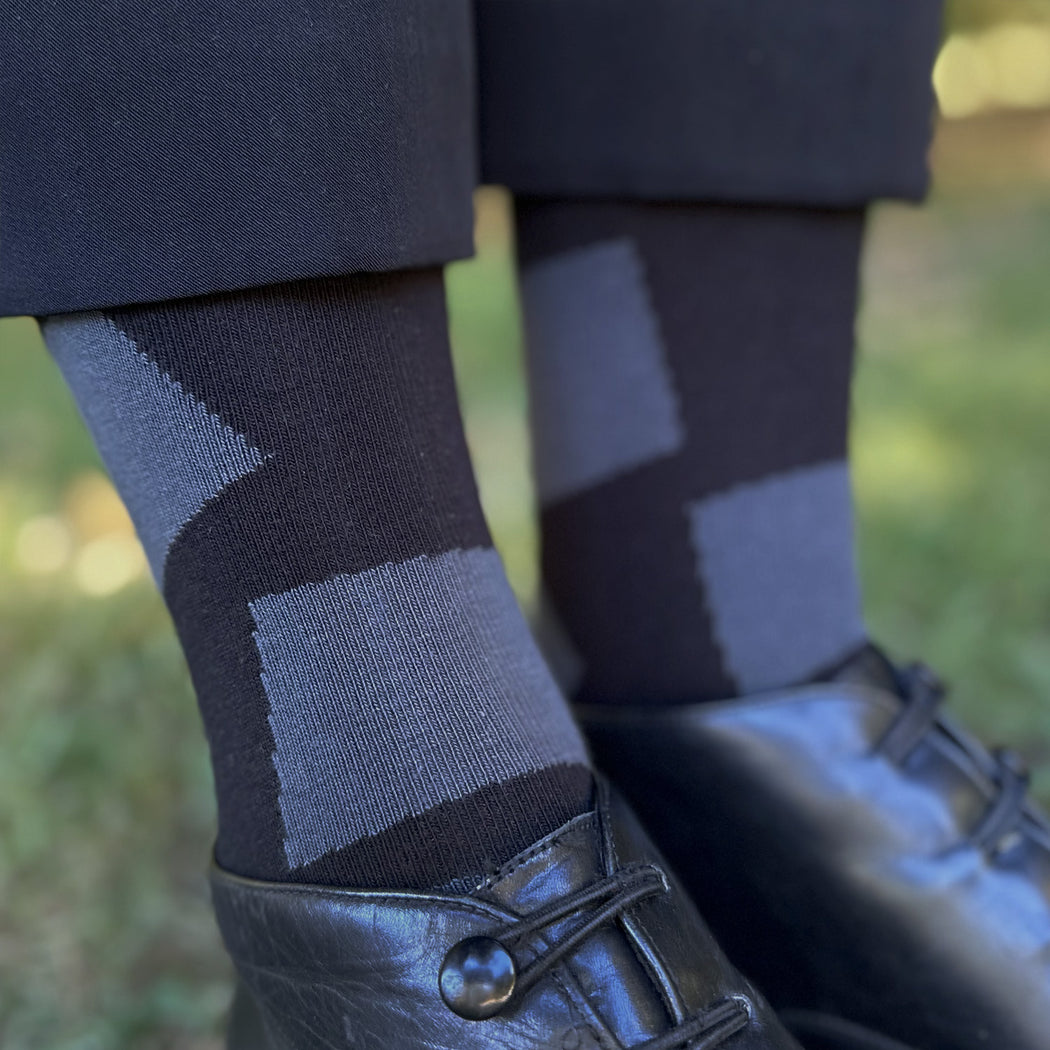 SQUARE socks (S/M) – black + charcoal